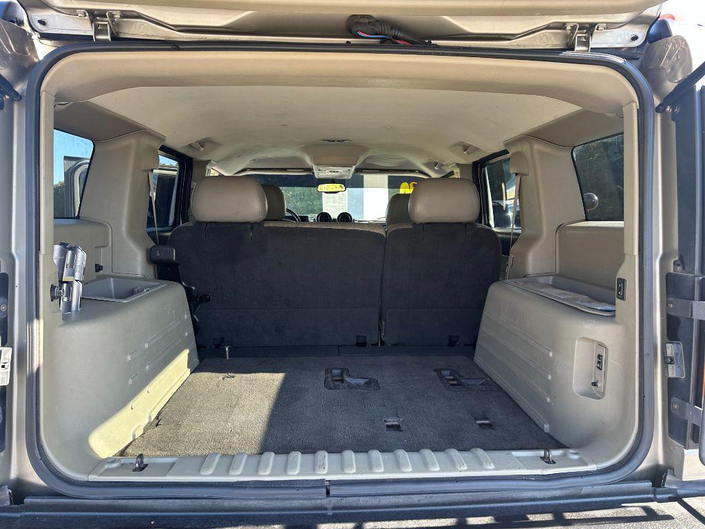 used 2003 Hummer H2 car, priced at $7,990