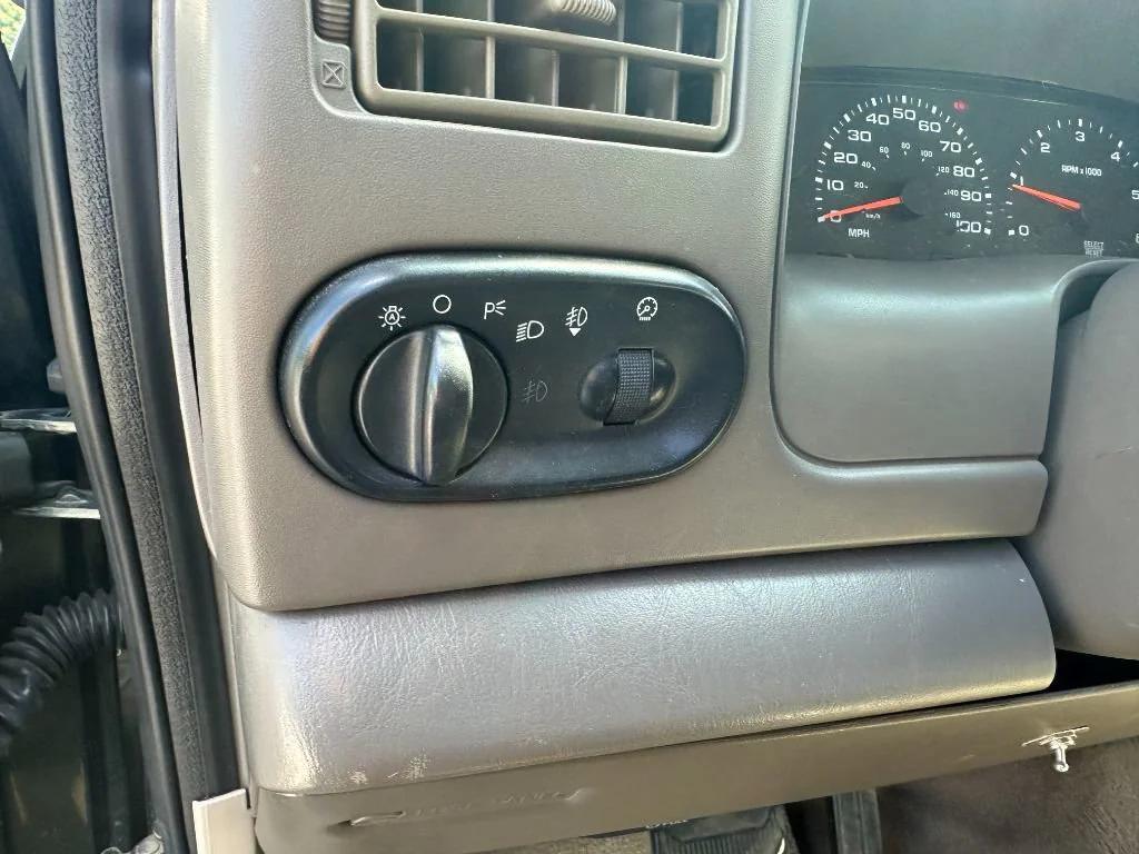 used 2002 Ford Excursion car, priced at $3,990