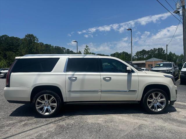 used 2015 Cadillac Escalade ESV car, priced at $18,900
