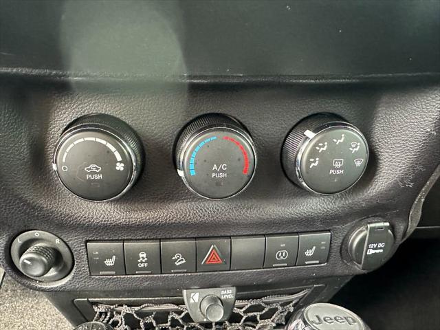 used 2015 Jeep Wrangler Unlimited car, priced at $18,900