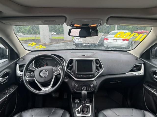 used 2014 Jeep Cherokee car, priced at $11,900