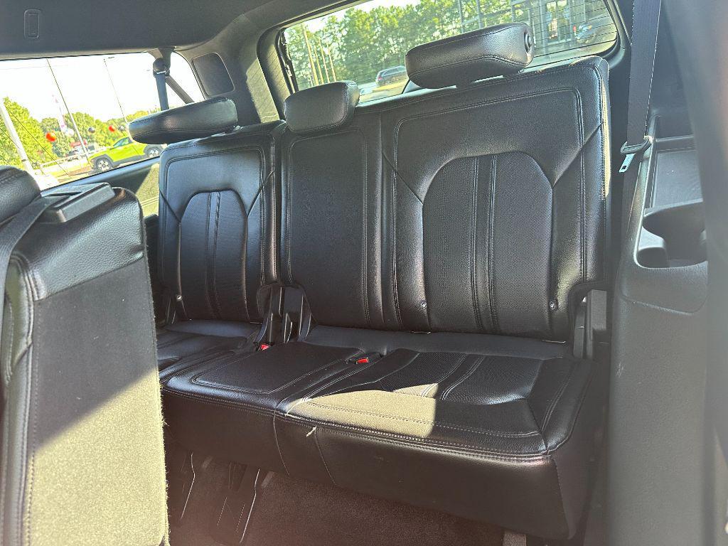 used 2020 Ford Expedition Max car, priced at $15,900