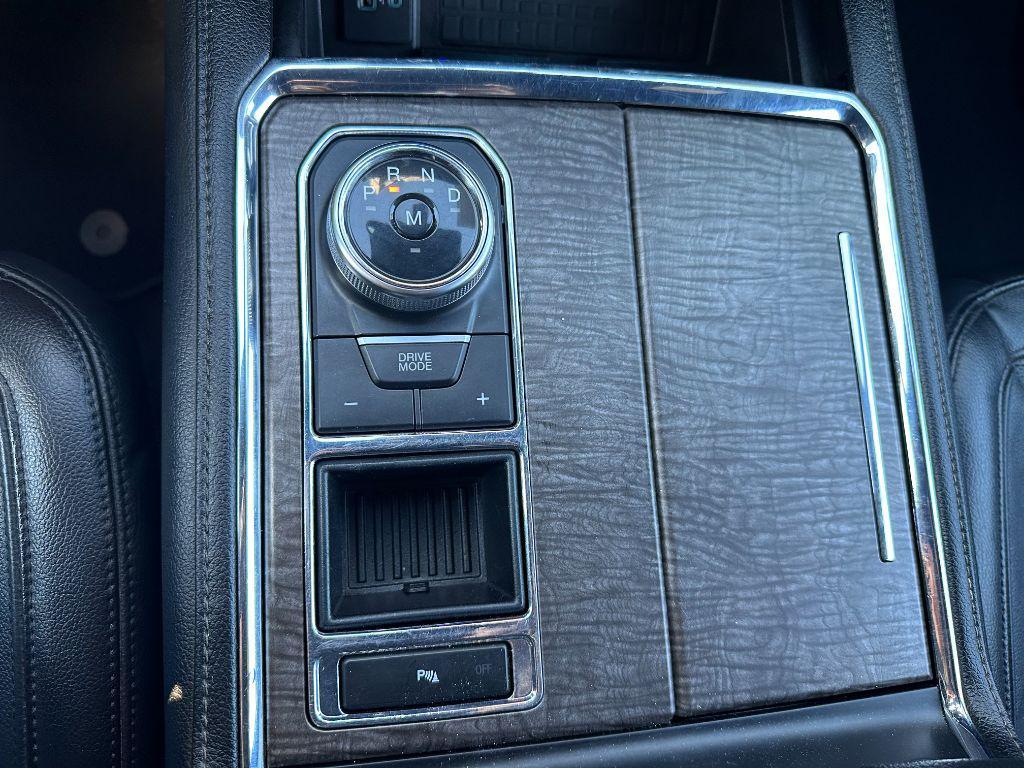 used 2020 Ford Expedition Max car, priced at $15,900