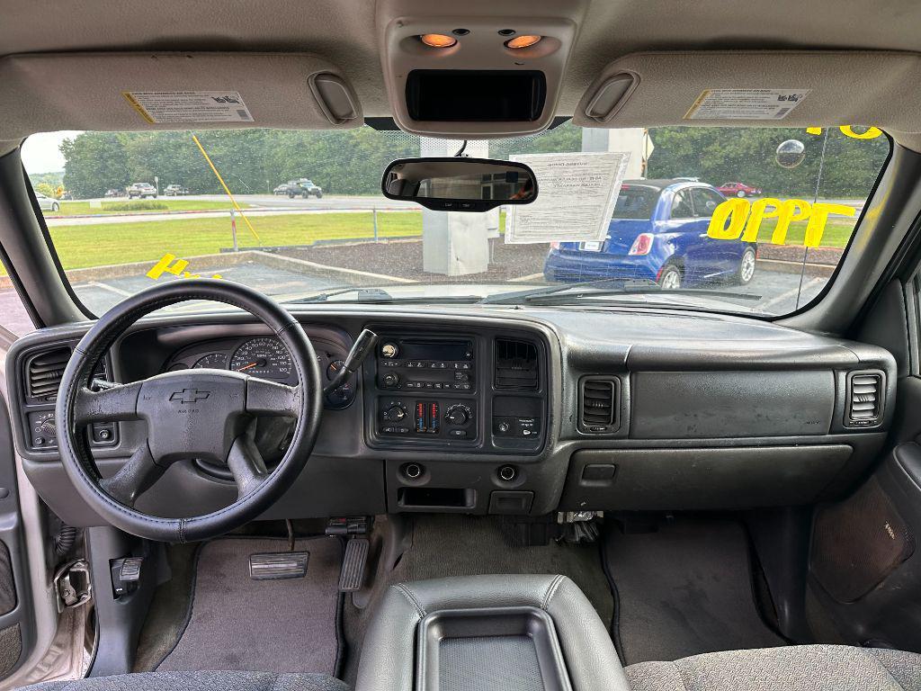 used 2004 Chevrolet Silverado 2500 car, priced at $7,990