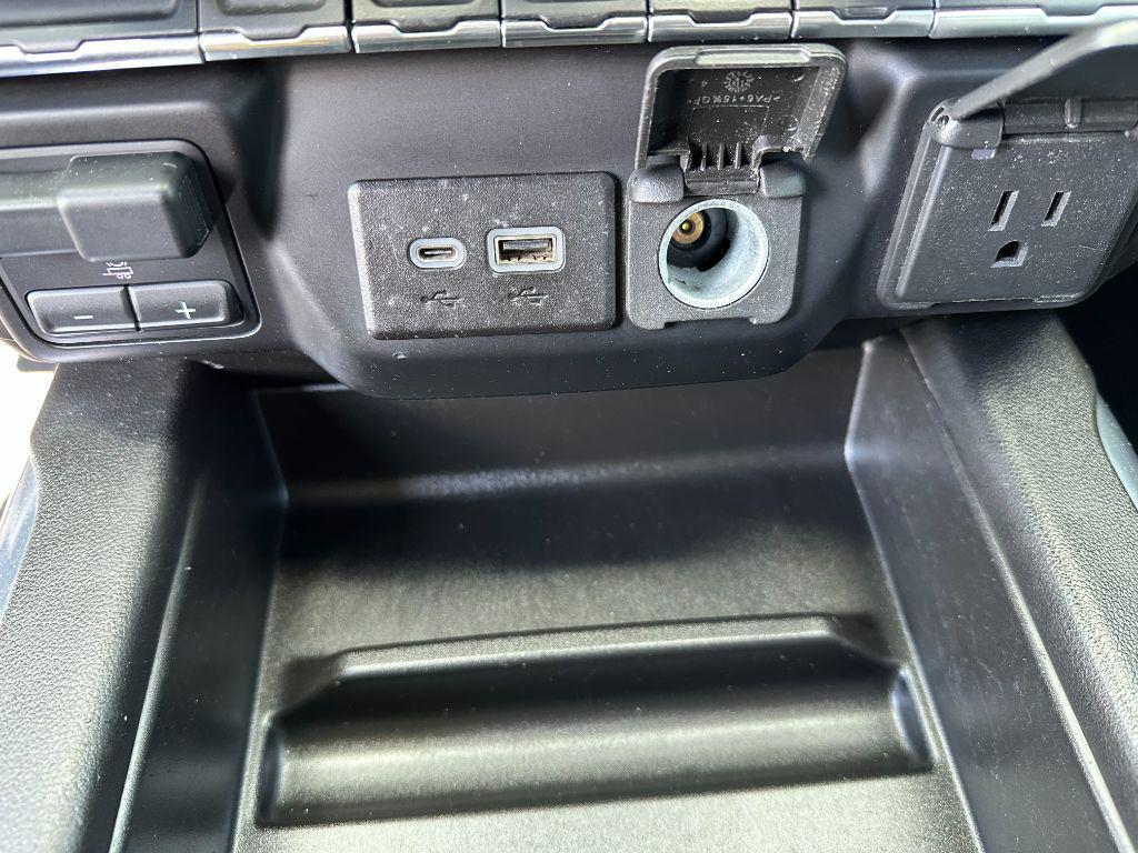 used 2022 Chevrolet Silverado 1500 car, priced at $33,900