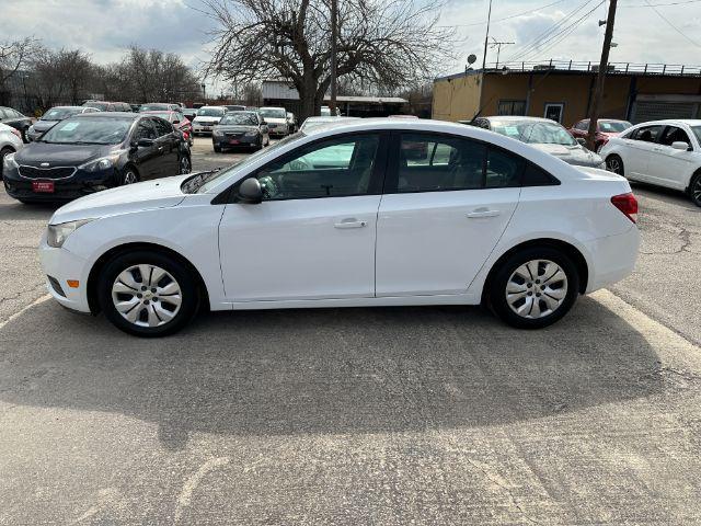 used 2014 Chevrolet Cruze car, priced at $8,995