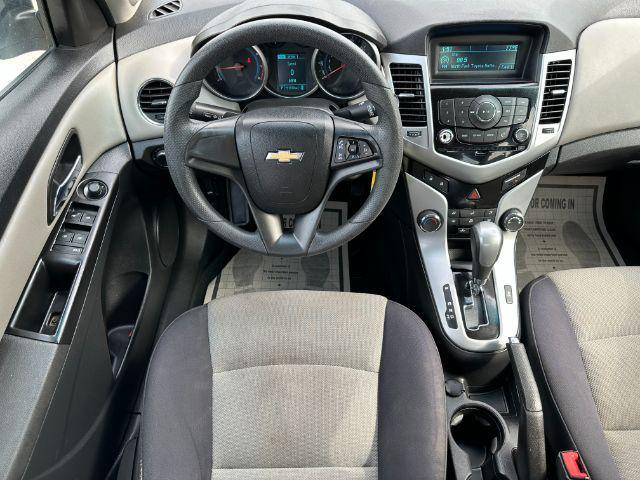 used 2014 Chevrolet Cruze car, priced at $8,995