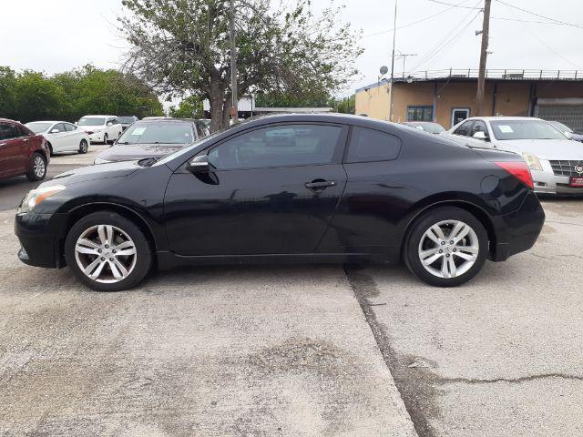 used 2013 Nissan Altima car, priced at $10,900