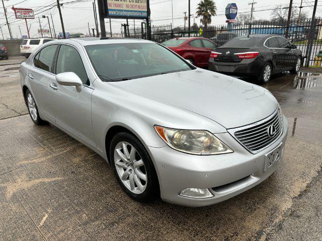 used 2007 Lexus LS 460 car, priced at $10,995