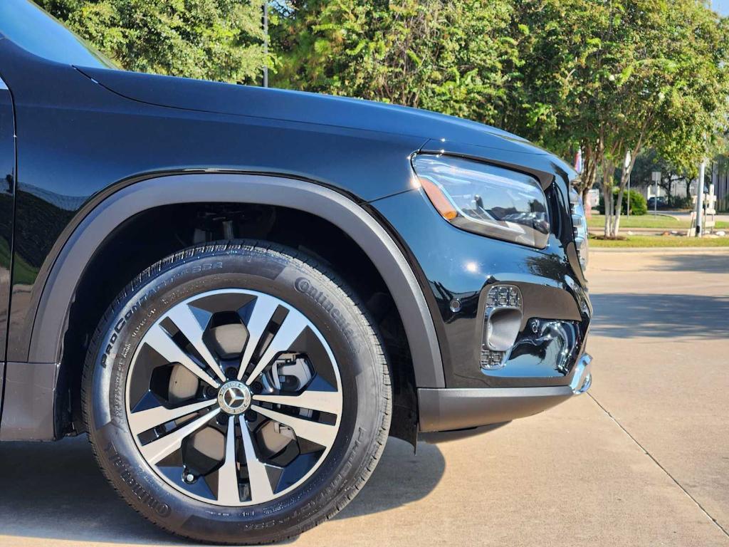 used 2025 Mercedes-Benz GLB 250 car, priced at $36,980