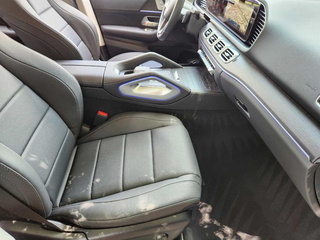 used 2025 Mercedes-Benz GLE 350 car, priced at $59,900
