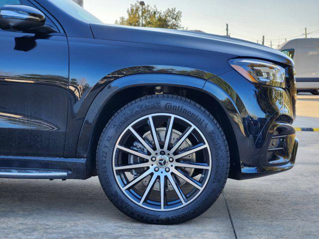 new 2025 Mercedes-Benz GLS 450 car, priced at $101,535