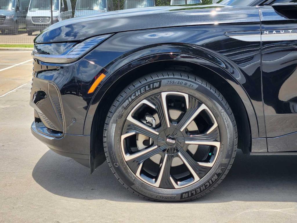 used 2024 Lincoln Nautilus car, priced at $53,990