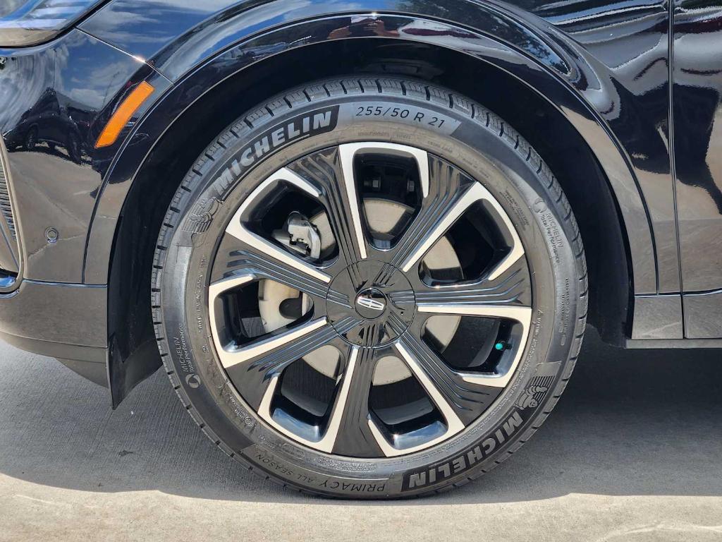 used 2024 Lincoln Nautilus car, priced at $53,990