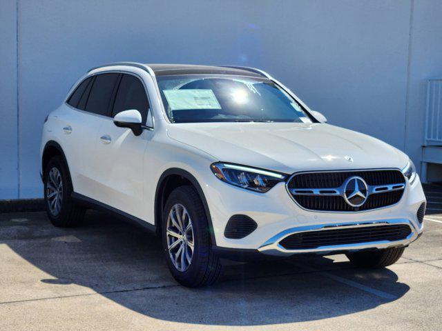 new 2025 Mercedes-Benz GLC 300 car, priced at $53,080