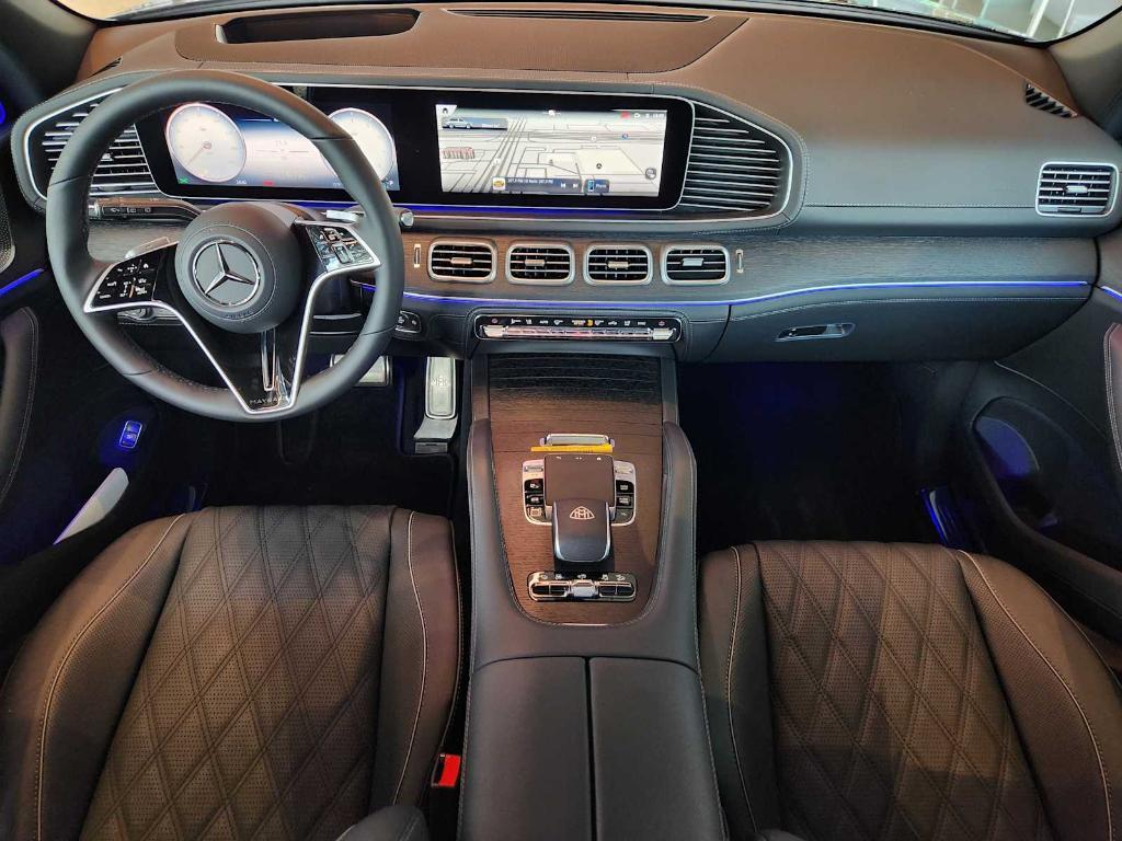 new 2025 Mercedes-Benz Maybach GLS 600 car, priced at $207,300