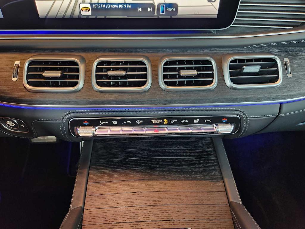 new 2025 Mercedes-Benz Maybach GLS 600 car, priced at $207,300