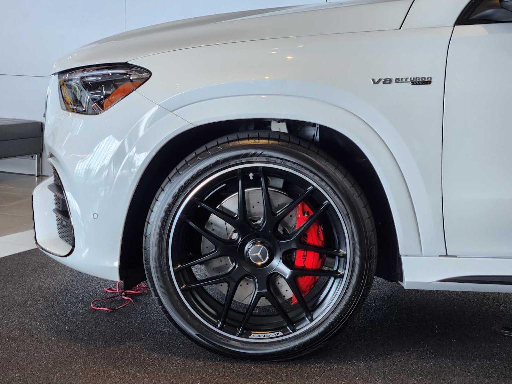 new 2025 Mercedes-Benz AMG GLE 63 car, priced at $137,995