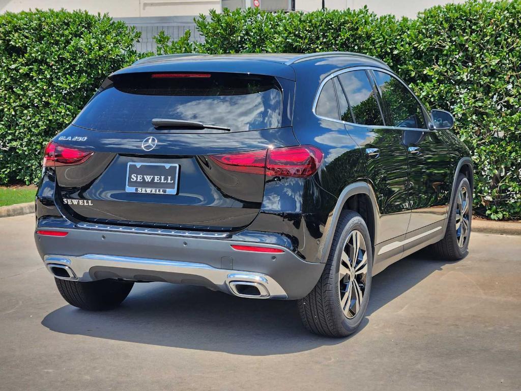 used 2025 Mercedes-Benz GLA 250 car, priced at $38,770