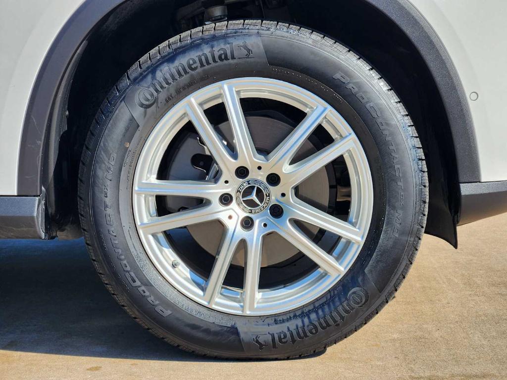 used 2025 Mercedes-Benz GLC 300 car, priced at $42,690