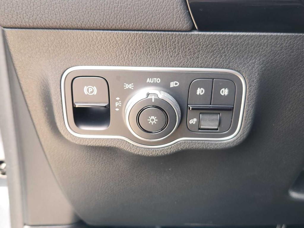 used 2025 Mercedes-Benz GLA 250 car, priced at $39,770