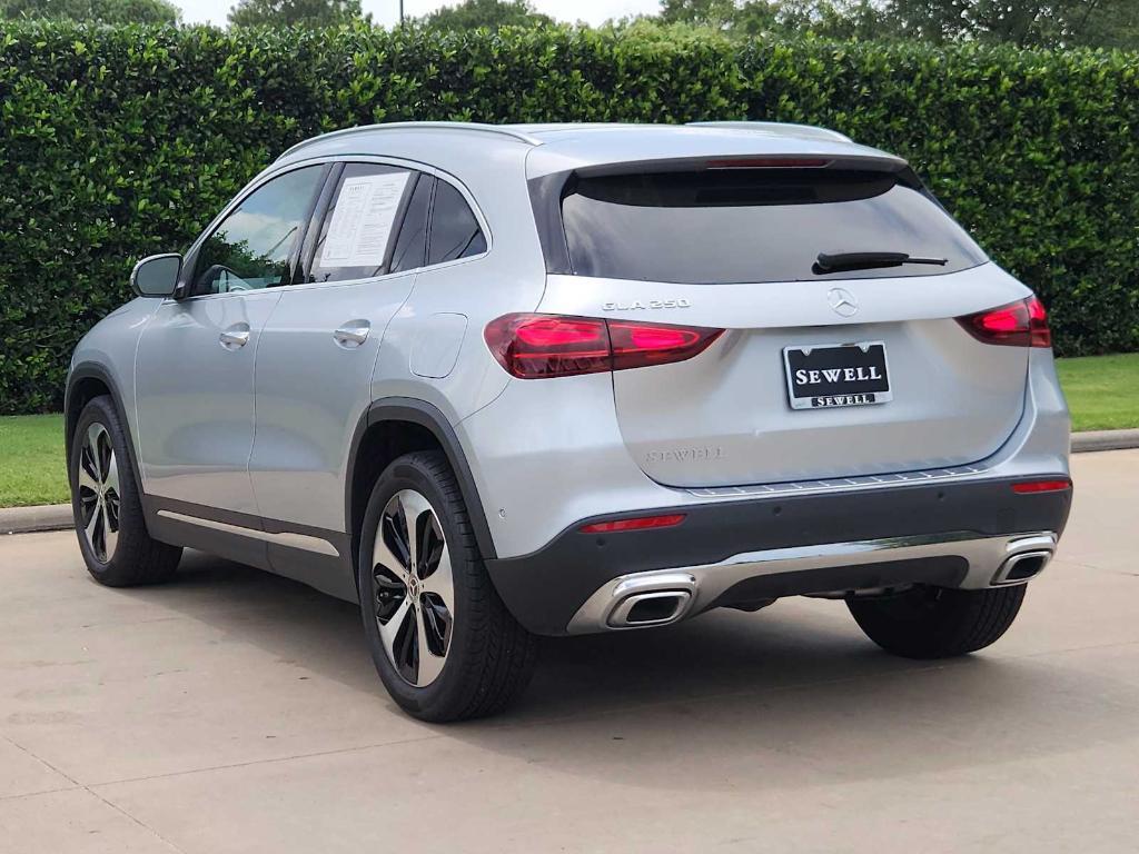 used 2025 Mercedes-Benz GLA 250 car, priced at $39,770