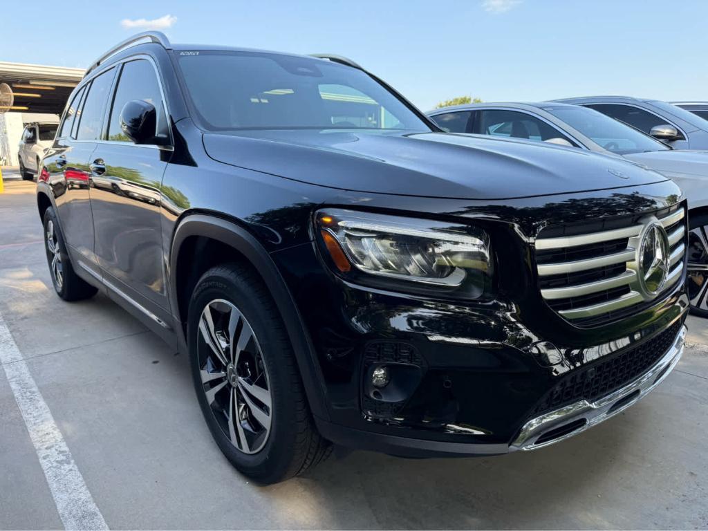used 2025 Mercedes-Benz GLB 250 car, priced at $38,770