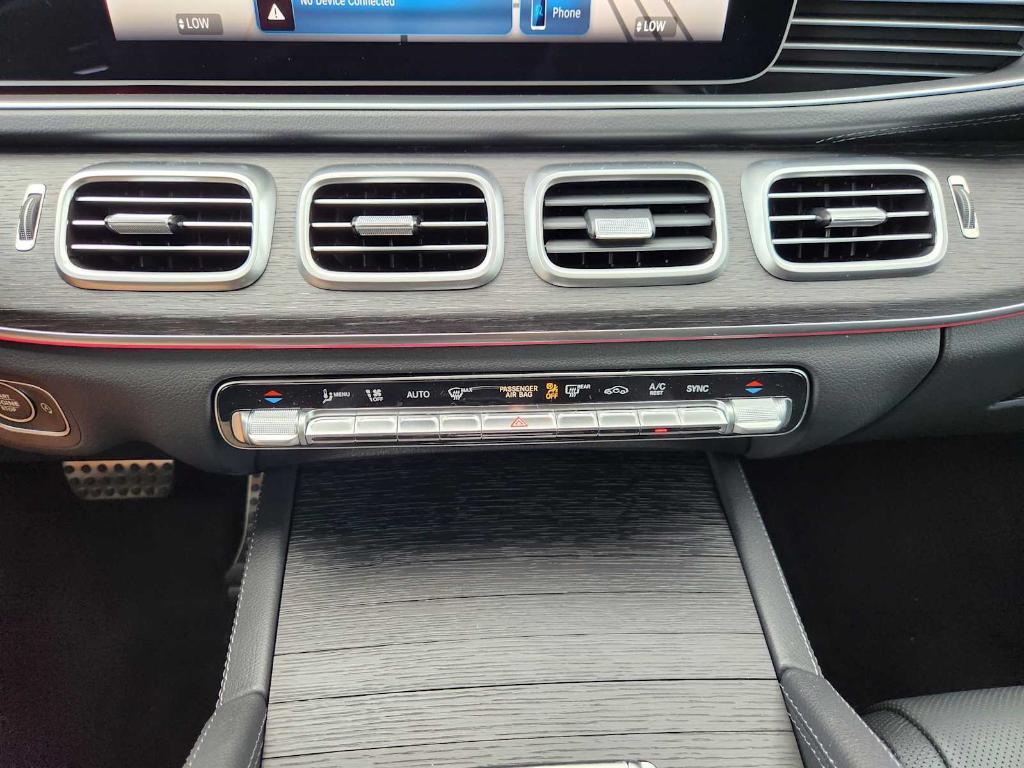new 2025 Mercedes-Benz GLS 580 car, priced at $118,275