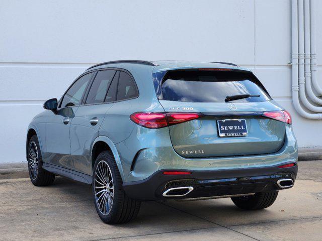 new 2025 Mercedes-Benz GLC 300 car, priced at $61,525