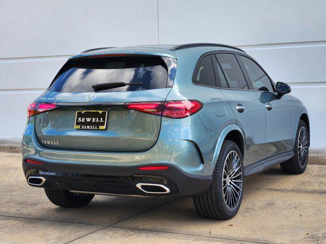 new 2025 Mercedes-Benz GLC 300 car, priced at $61,525