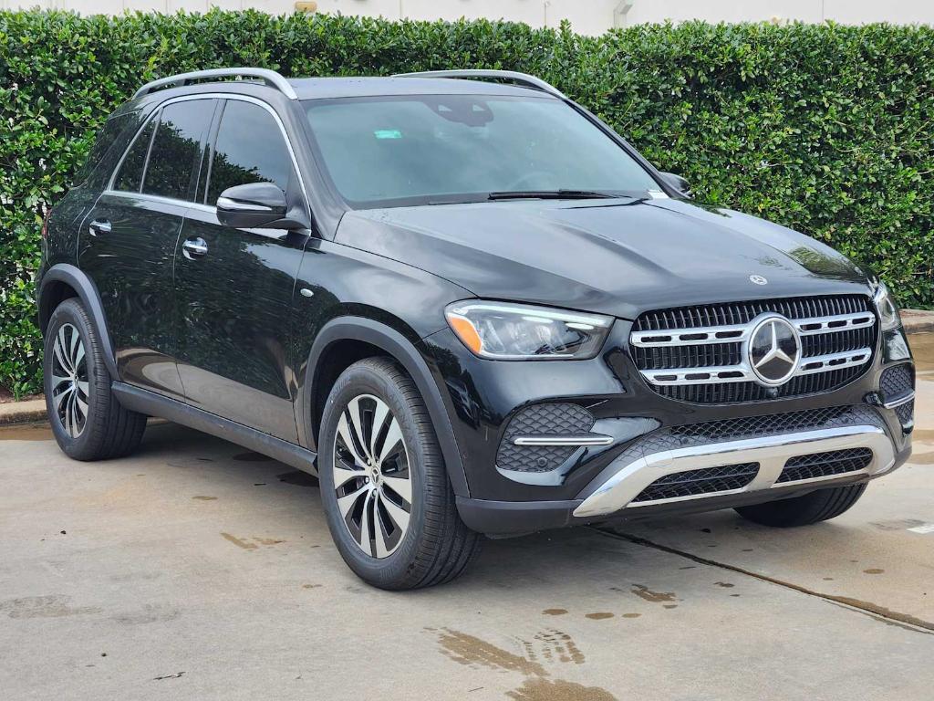 new 2025 Mercedes-Benz GLE 450e car, priced at $76,890