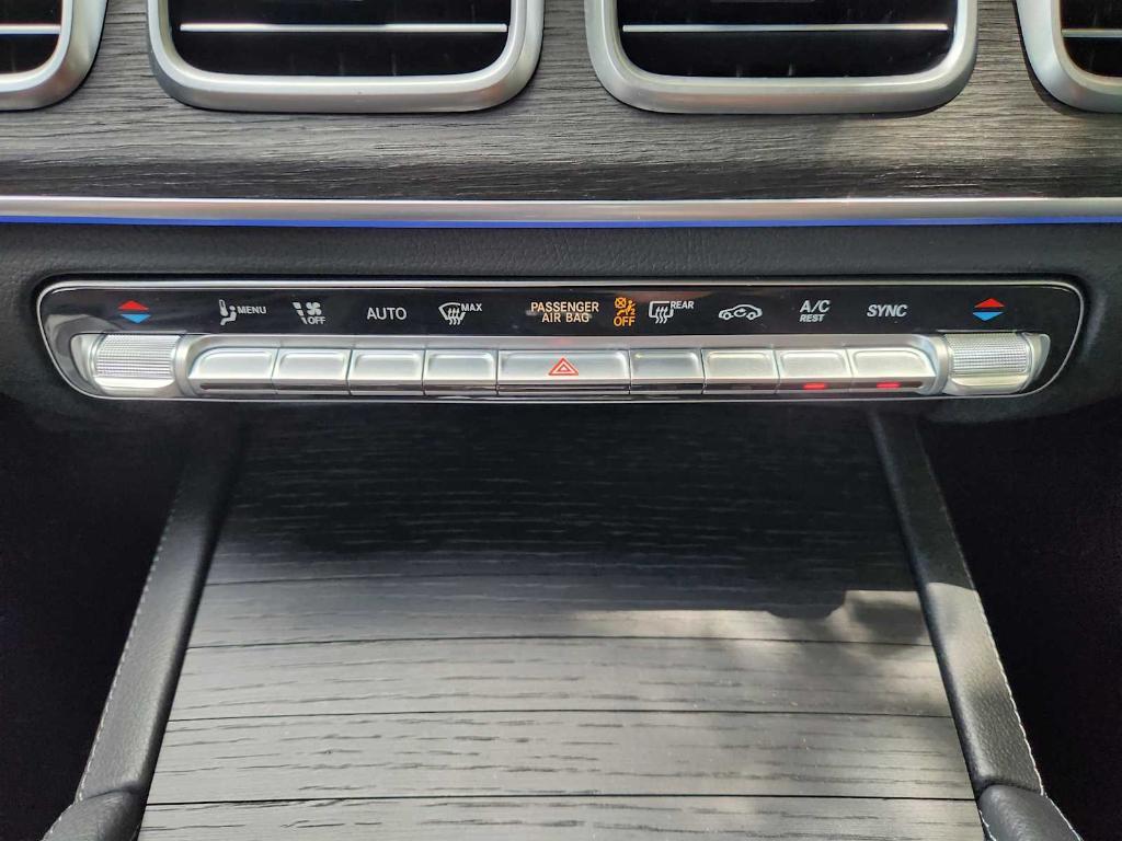 new 2025 Mercedes-Benz GLS 450 car, priced at $93,095