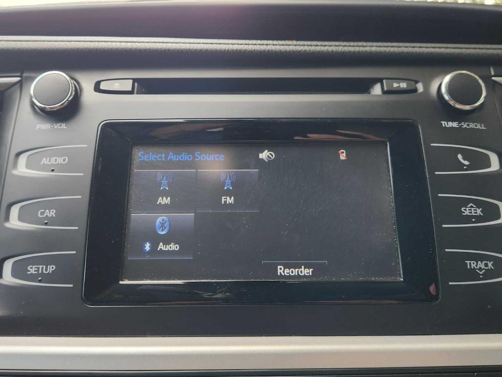used 2018 Toyota Highlander car, priced at $21,493