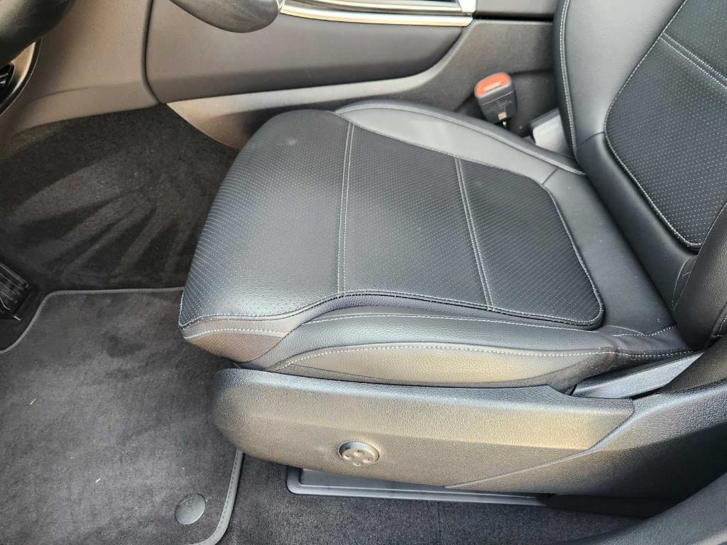 used 2025 Mercedes-Benz GLC 300 car, priced at $43,690
