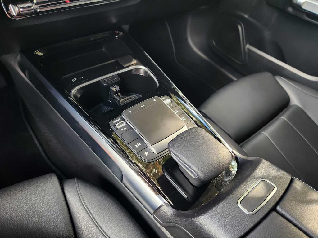 used 2023 Mercedes-Benz GLB 250 car, priced at $33,491
