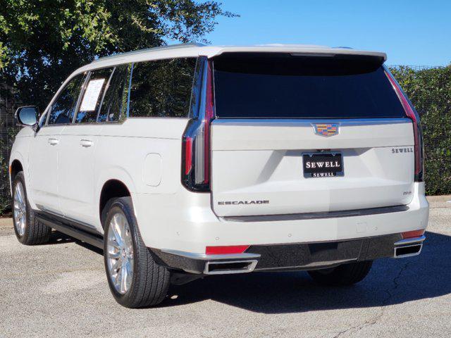 used 2022 Cadillac Escalade ESV car, priced at $58,444