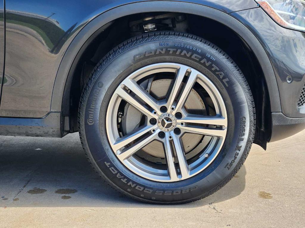 used 2021 Mercedes-Benz GLC 300 car, priced at $28,493