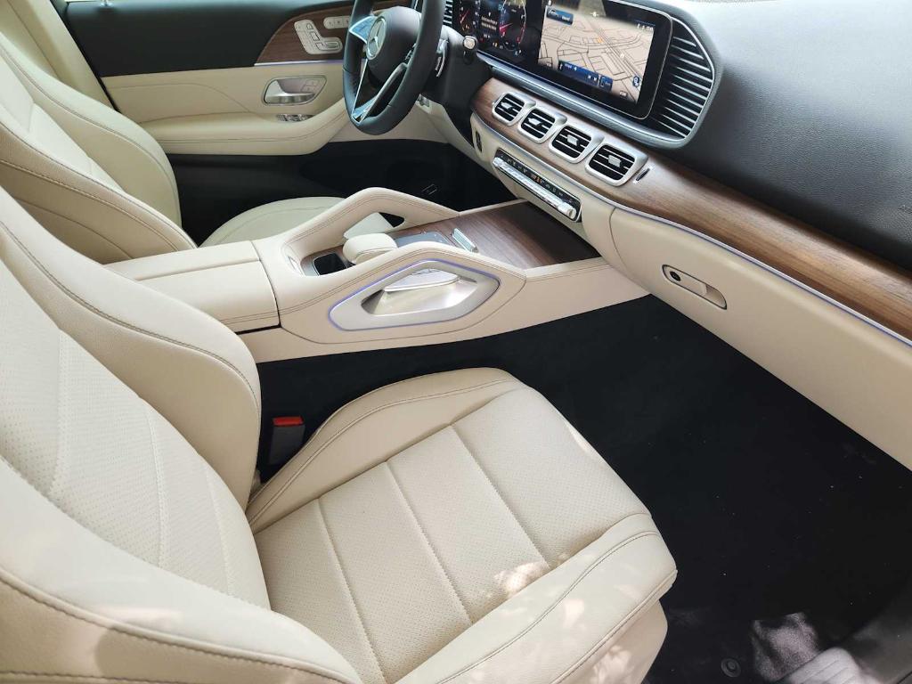 new 2025 Mercedes-Benz GLE 350 car, priced at $71,715