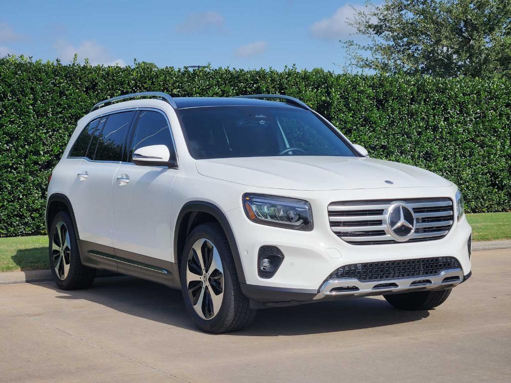 used 2025 Mercedes-Benz GLB 250 car, priced at $39,770