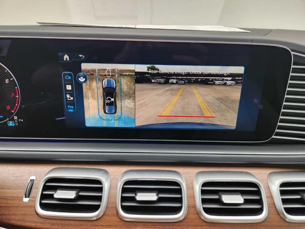 new 2025 Mercedes-Benz GLS 580 car, priced at $119,260