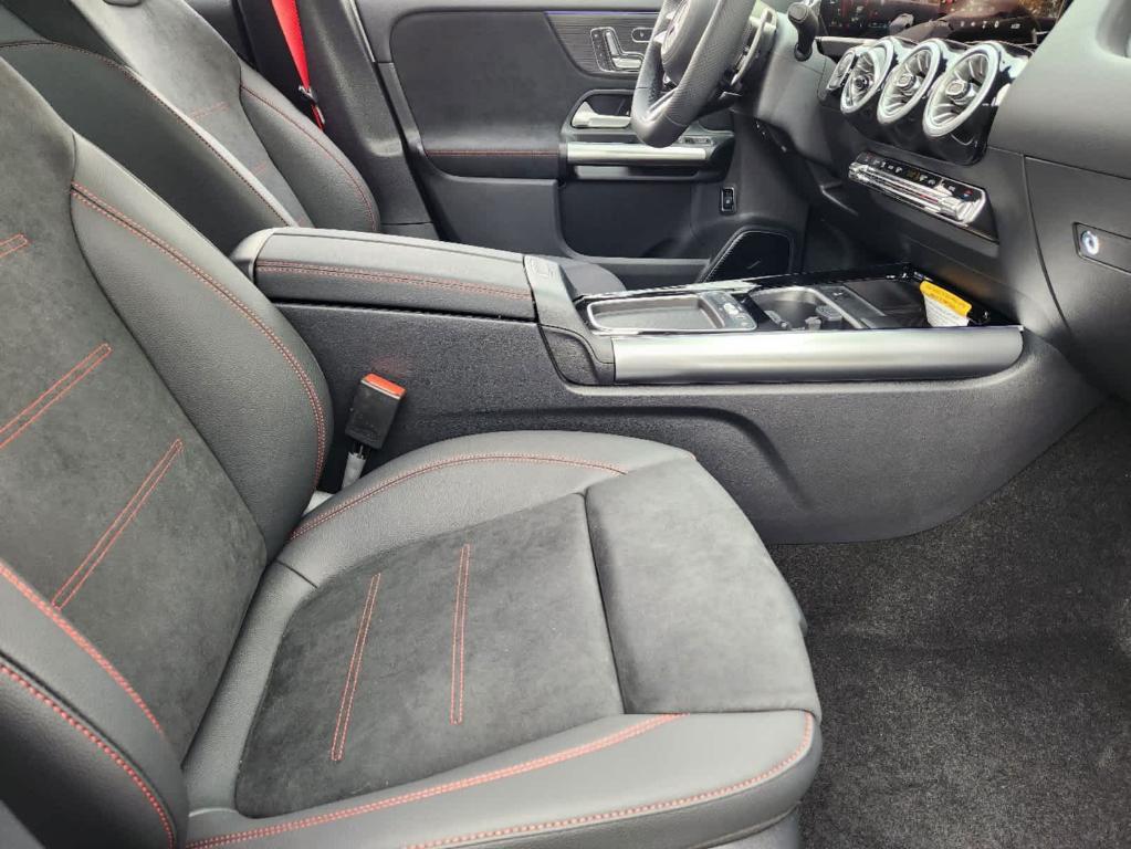 new 2025 Mercedes-Benz AMG GLA 35 car, priced at $61,140