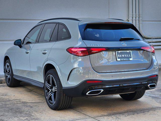 new 2025 Mercedes-Benz GLC 300 car, priced at $61,385