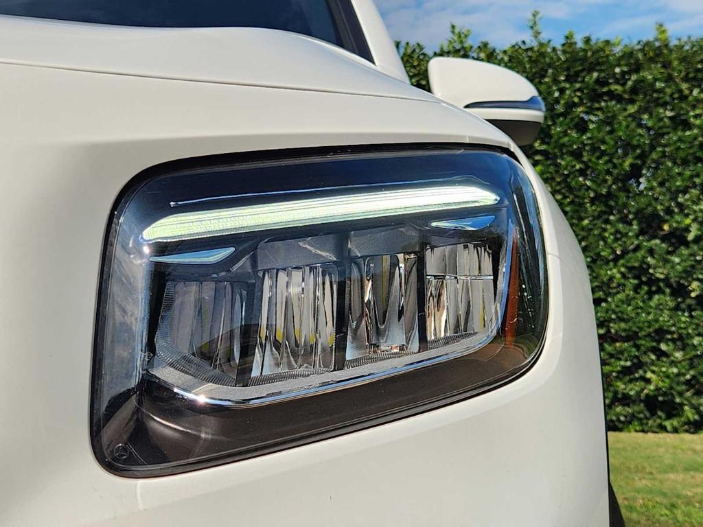 used 2025 Mercedes-Benz GLB 250 car, priced at $37,444