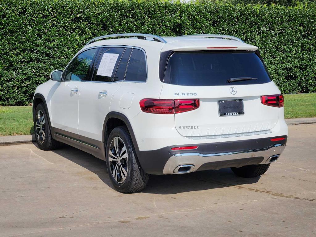 used 2025 Mercedes-Benz GLB 250 car, priced at $37,444