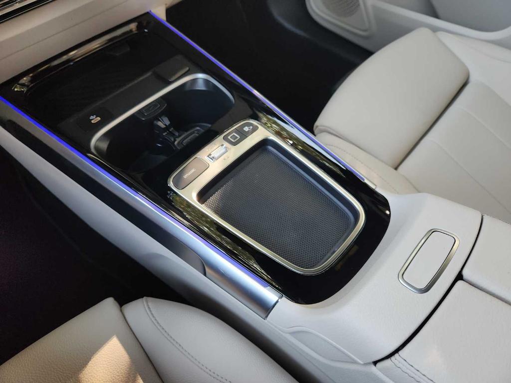 used 2025 Mercedes-Benz GLB 250 car, priced at $37,444