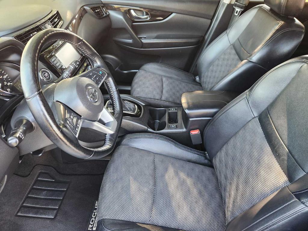 used 2021 Nissan Rogue Sport car, priced at $17,492