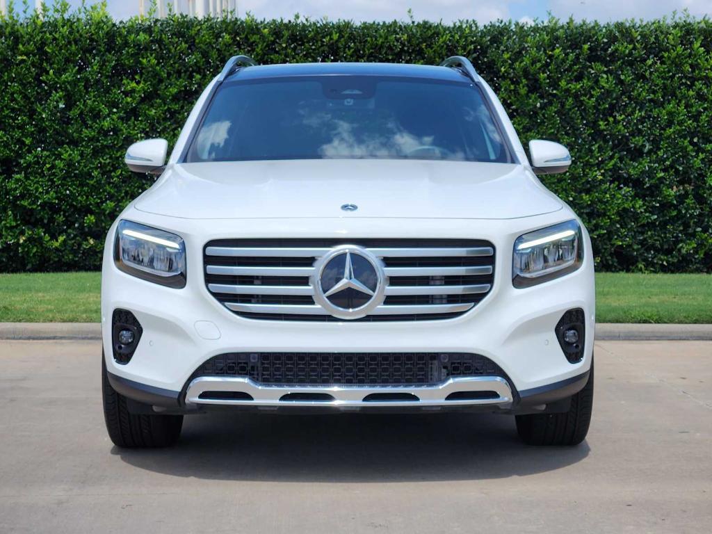used 2025 Mercedes-Benz GLB 250 car, priced at $42,990