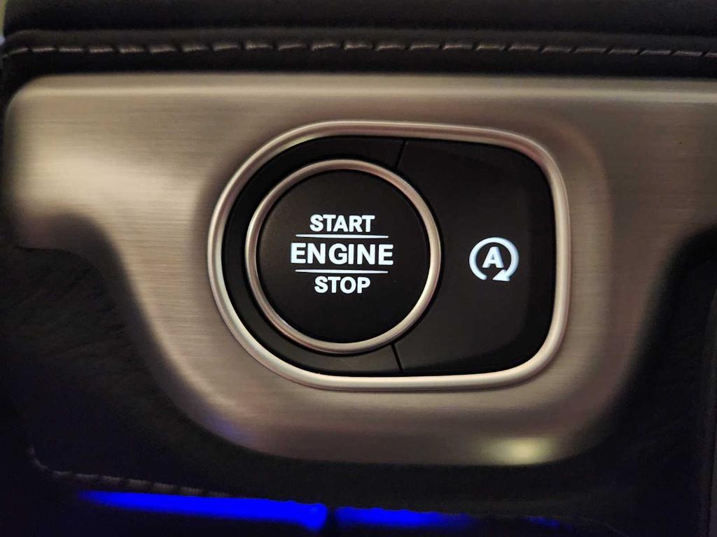 new 2025 Mercedes-Benz G-Class car, priced at $180,035