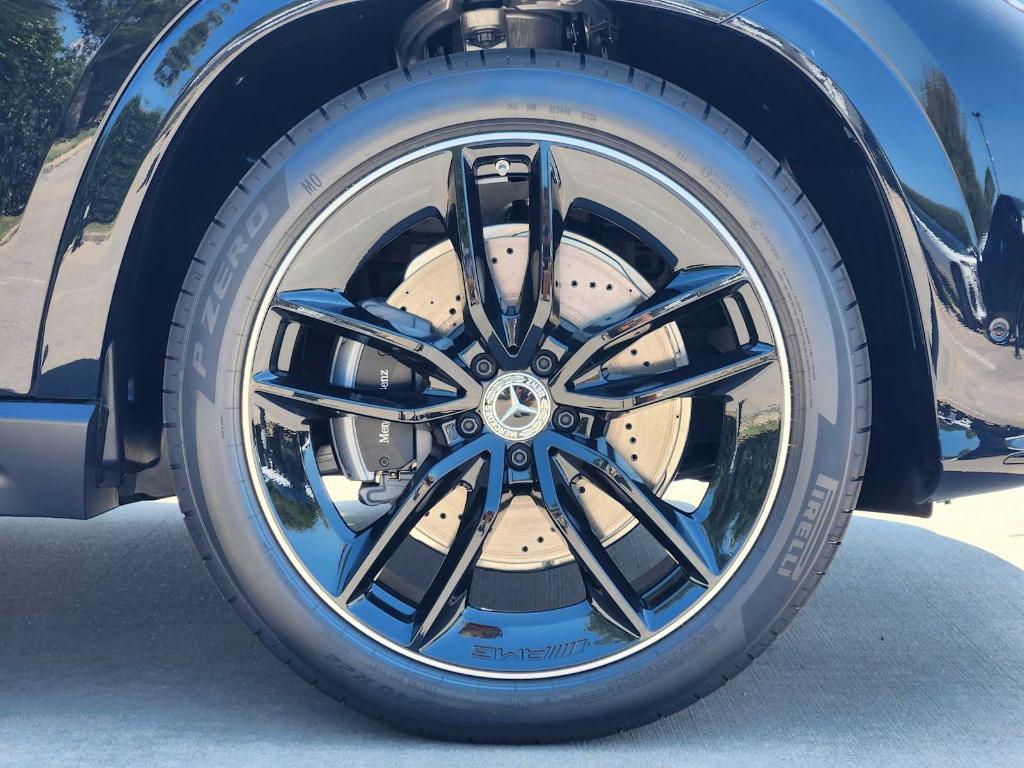 new 2026 Mercedes-Benz GLE 580 car, priced at $97,230