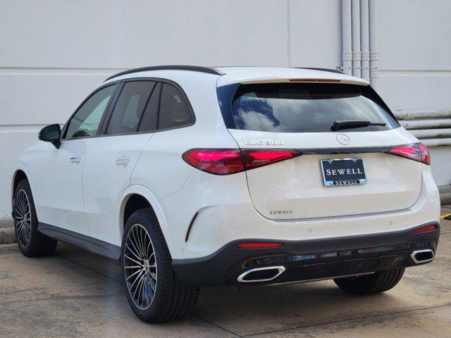 new 2025 Mercedes-Benz GLC 300 car, priced at $62,615